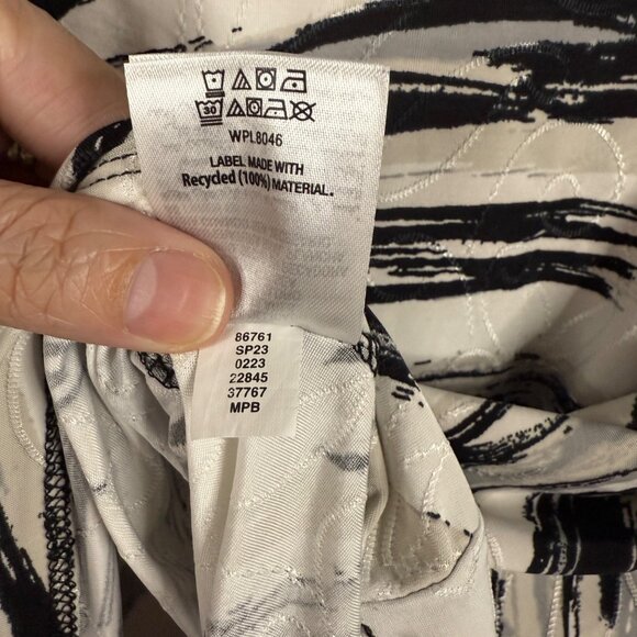 JM Collection Womens P/L Black & White Abstract Print Top With 3/4 Sleeves - Picture 6 of 11